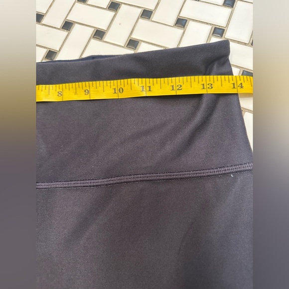 Athleta Blue Leggings with Unique Design - Picture 4 of 5